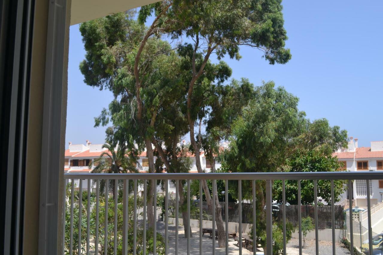 Apartamentos Lunamar El Campello Exterior foto